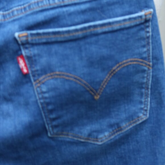 Levi's 710 Super Skinny Distressed Holes Frayed Stretch Cotton Jeans Sz 28 - Picture 7 of 10